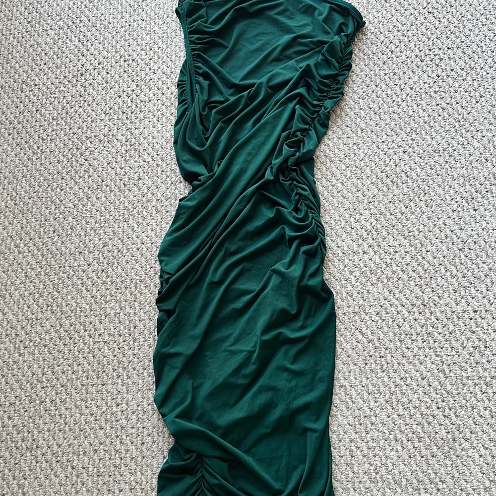 PrettyLittleThing Dress